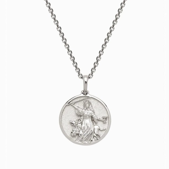 Jewelry - ISO Awe Inspired Circe Necklace